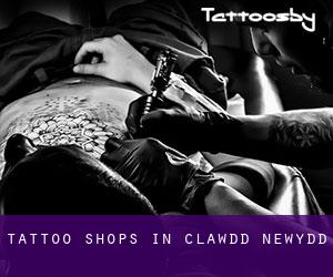 Tattoo Shops in Clawdd-newydd